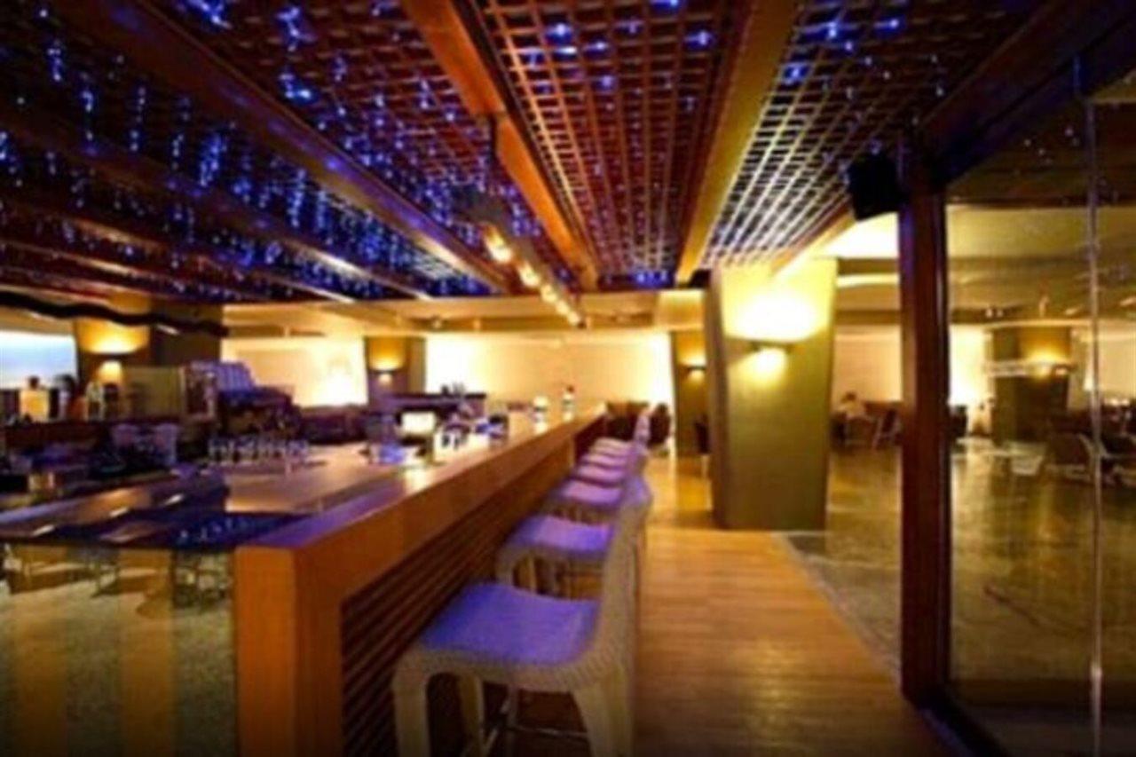 시티아 비치 시티 리조트 앤 스파 사이티아 외부 사진 The bar at the 101 bar