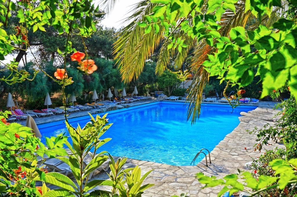 시티아 비치 시티 리조트 앤 스파 사이티아 외부 사진 A swimming pool